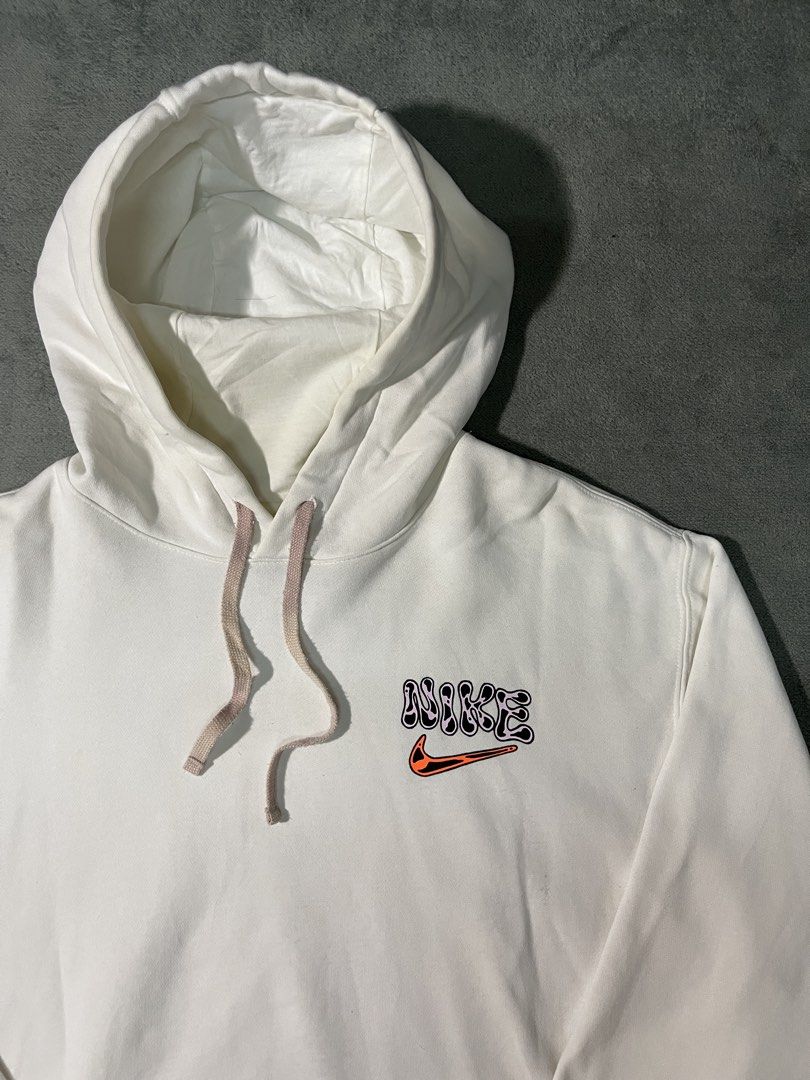 Nike Big Logo Hoodie (Category: Activewear) located in Marilao. Submitted by thriftyy_69 (Listing ID 1467407757, Image 3). Description: * ��Very Good Condition * ��Color rate: 9/10 * �width: 24 * ��length: 28 * ��Best fit: Large.