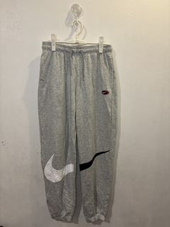 (Category: ) located in . Submitted by sweetfitforyouph1200 (Listing ID 1467520482, Image 1). Description: .