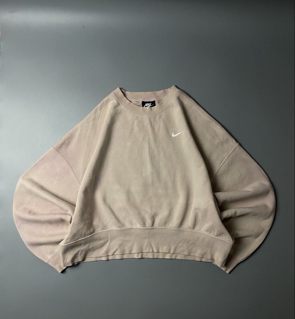 Nike CropTop Crewneck Pink (Category: Coats, Jackets and Outerwear) located in Cebu City. Submitted by covenanthrifts (Listing ID 1467369063, Image 1). Description: Good Condition Color rate: 9/10 Width x Length (26x21) inches Size on tag: Medium Fitting: (Fit to Women’s X-Large) Issue: Good Fade (See photos).