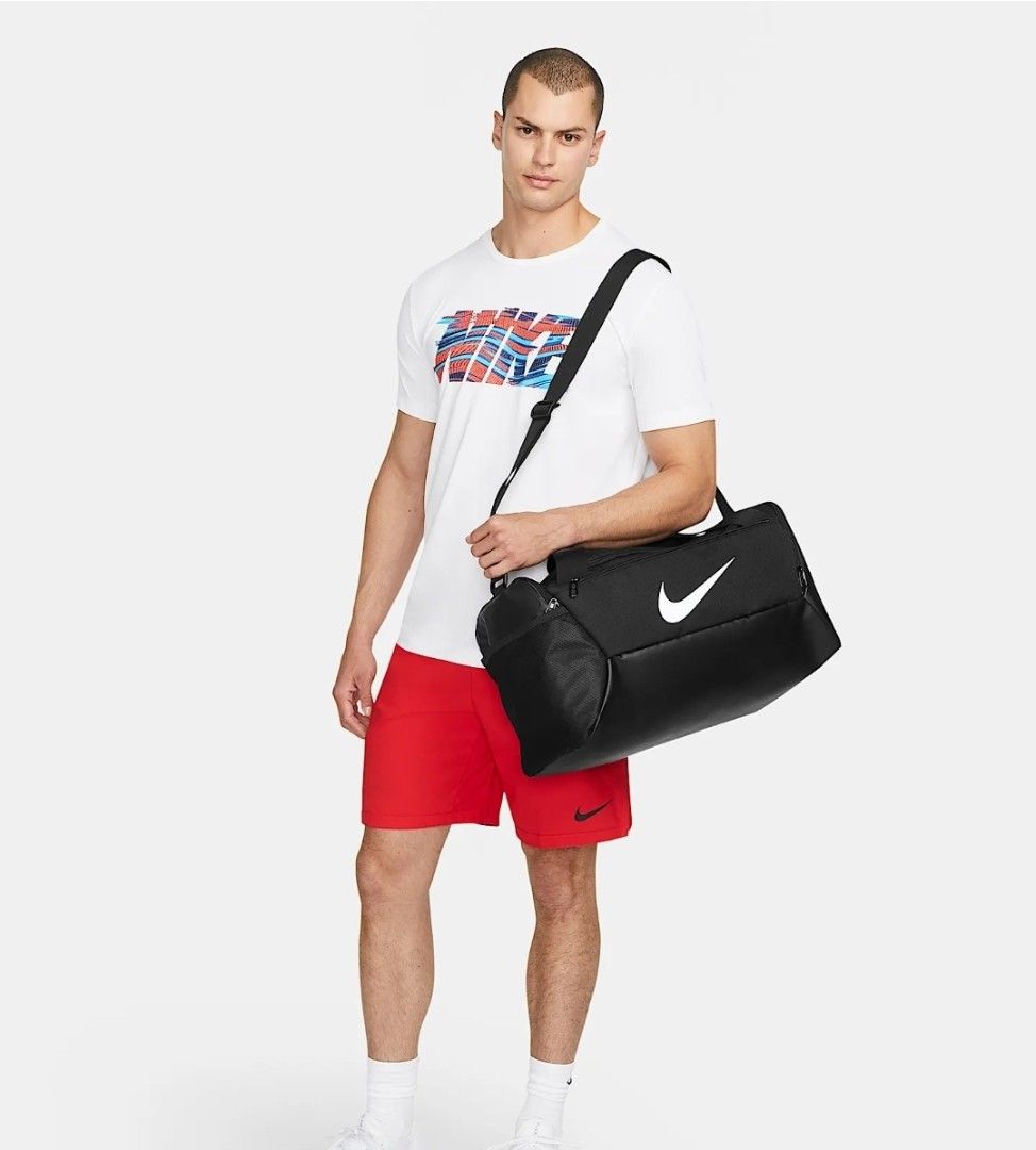 Nike Duffel Bag Small 41L (Category: Sling Bags) located in Caloocan City. Submitted by euniceds (Listing ID 1467485981, Image 2). Description: Brand New Original/Legit Below SRP Nike Duffel Bag Small 41L Black SRP Php1,795.00 Php1,300.00 only Pick up or delivery North Caloocan.
