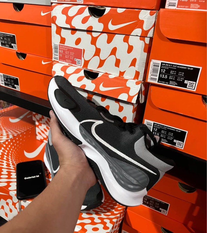 Nike elevate 3 oreo size 7.5,12,13 men’s (Category: Sneakers) located in Makati City. Submitted by xxgabxx (Listing ID 1467586774, Image 1). Description: Nike elevate 3 oreo size 7.5,12,13 men’s 1,999 sale price Marikina loc Legit / brand new.