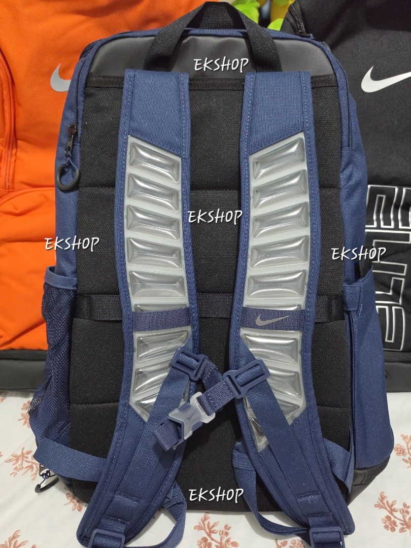 Nike Elite Backpack 32L Navy (Category: Backpacks) located in Caloocan City. Submitted by euniceds (Listing ID 1467480596, Image 2). Description: Brand New Original/Legit Below SRP Nike Elite Backpack v3 32L Navy SRP Php4,295.00 Php3,400.00 only Pick up or delivery North Caloocan.