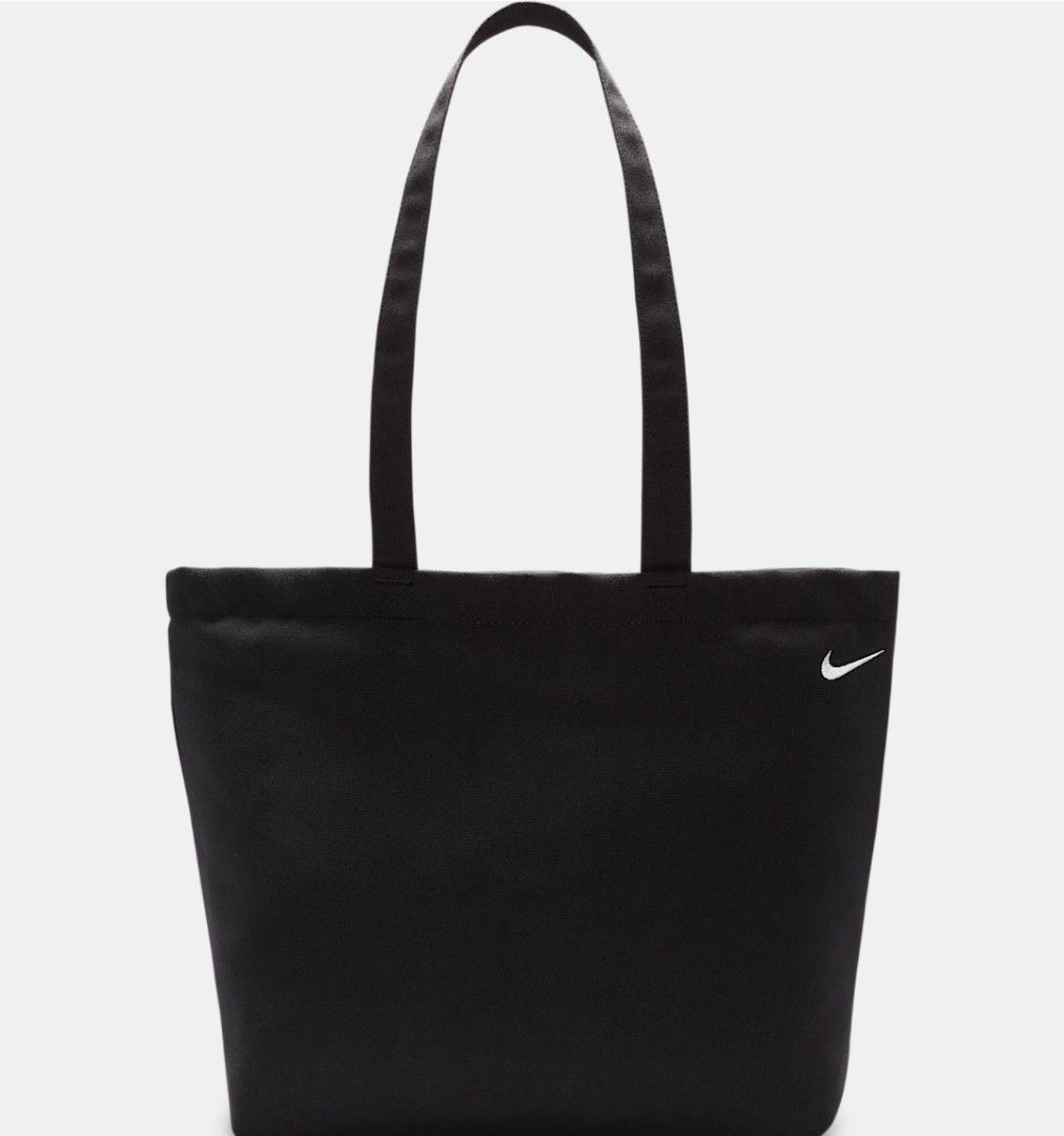 Nike Heritage Tote Bag 22L (Category: Tote Bags) located in Caloocan City. Submitted by euniceds (Listing ID 1467478778, Image 3). Description: Brand New. Original. Below SRP. Nike Heritage Tote Bag 22L Black Srp Php1,495.00 Php1,000.00 only Pick up or delivery North Caloocan.