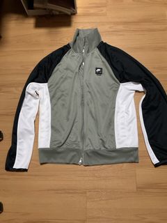 (Category: ) located in . Submitted by coolmixystoremy (Listing ID 1467367269, Image 1). Description: .
