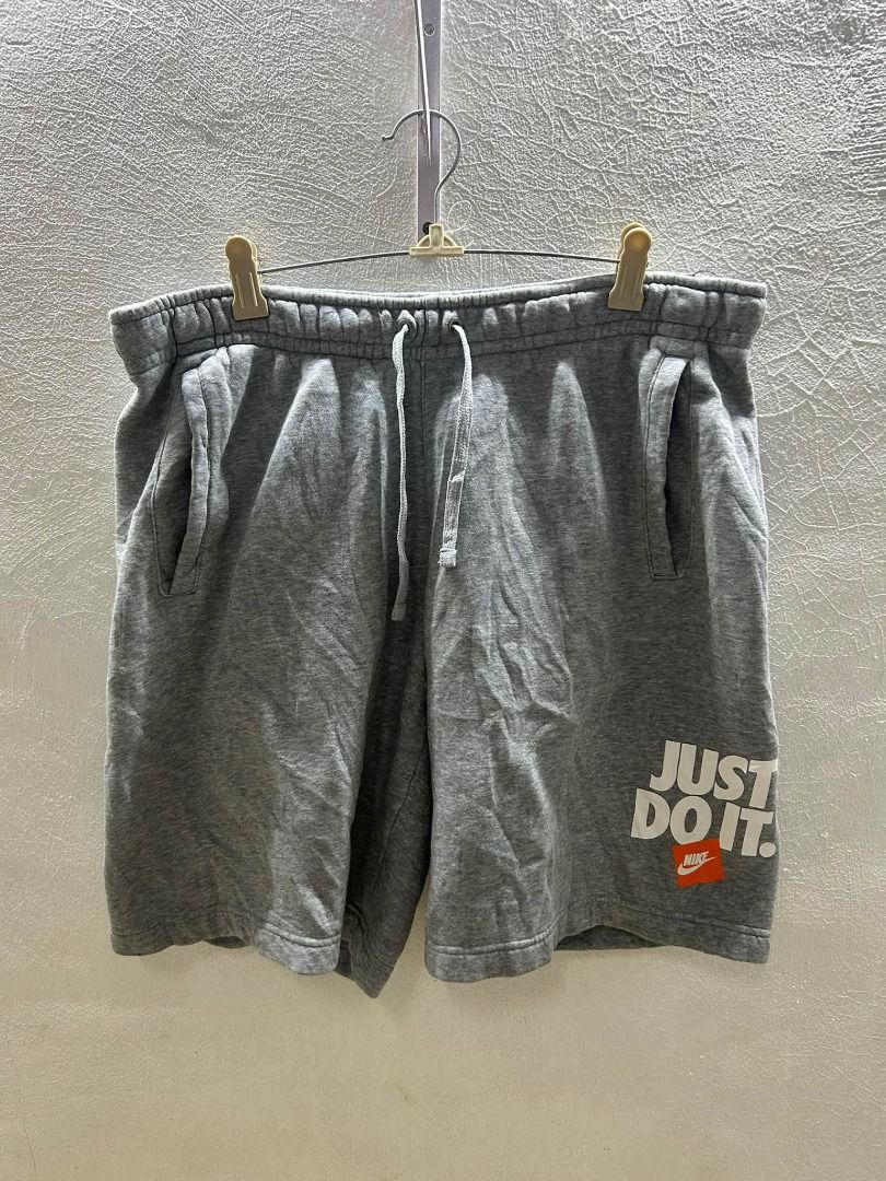 NIKE JDI COTTON SHORT (Category: Shorts) located in Caloocan City. Submitted by vntgxlocalsph (Listing ID 1467477562, Image 2). Description: SIZE : 32-36 x 19.5 x 11.5 NO ISSUE AS NEW KUNG ISSUE SAYO YUNG MIN PAINT SCRATCH SA EYELET AYUN LANG.