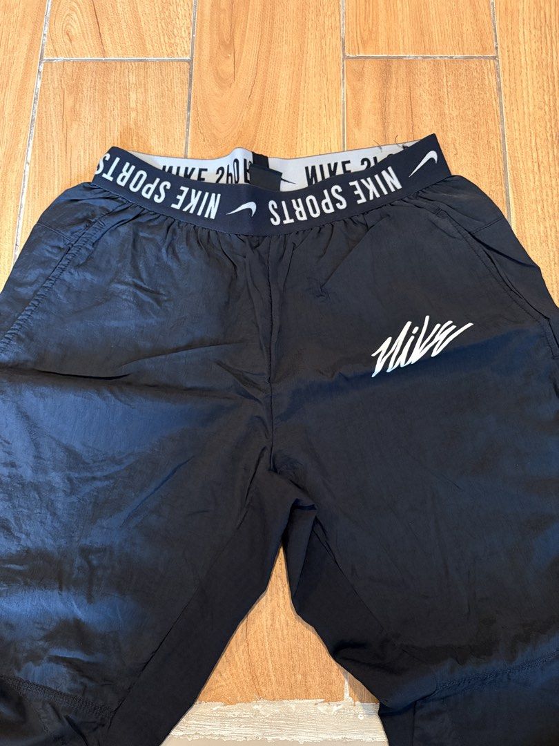 Nike Joggers (Category: Joggers) located in Mandaluyong City. Submitted by boopiefinds (Listing ID 1467402552, Image 2). Description: Dimes: 33 length x 14 (flat) waist.