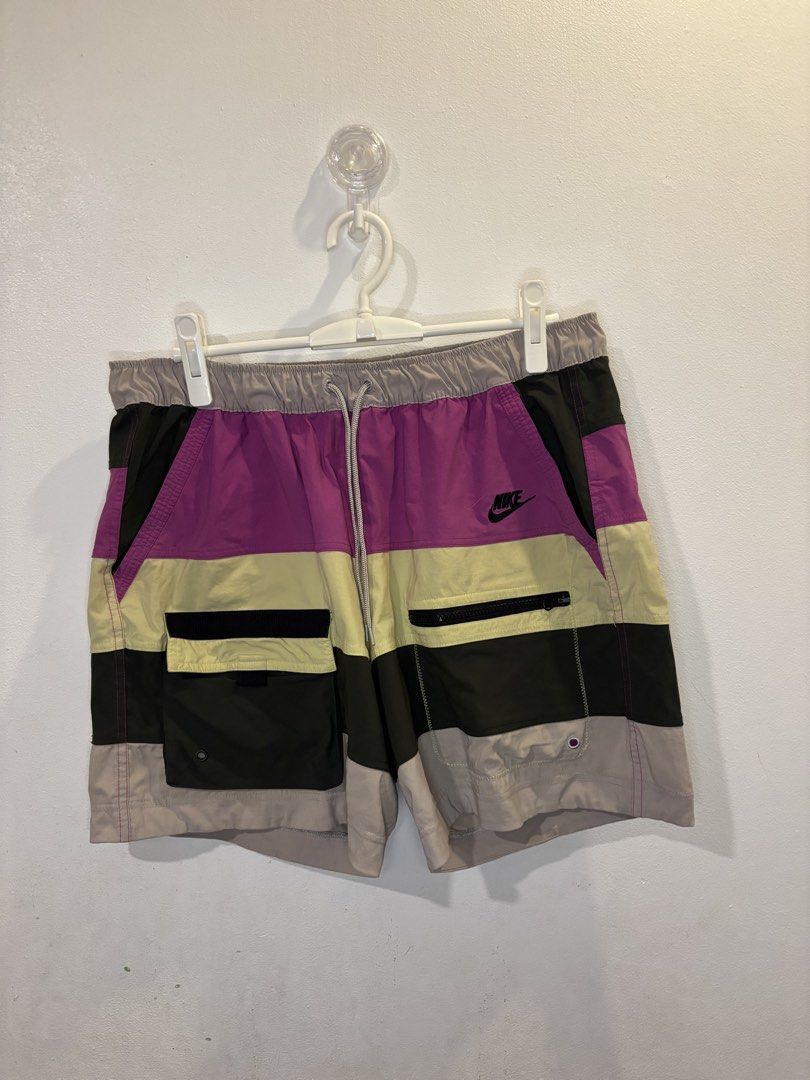 Nike short multi pockets latest model (Category: Shorts) located in Makati City. Submitted by sweetfitforyouph1200 (Listing ID 1467522145, Image 1). Description: Nike short multipockets Back design Like new.