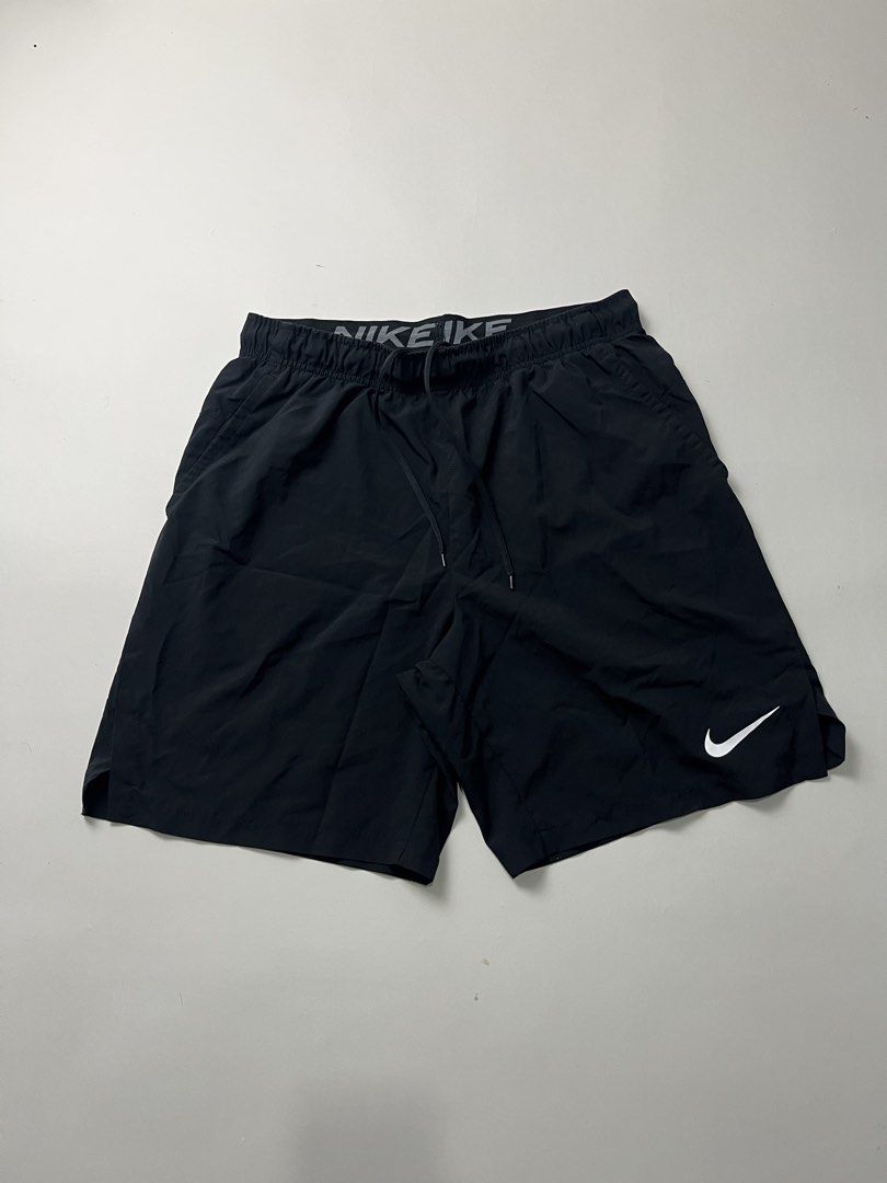 Nike Shorts (Category: Shorts) located in Makati City. Submitted by ufcknwthbst (Listing ID 1467461493, Image 1). Description: 20 inch length 9.5/10 condition No issue.