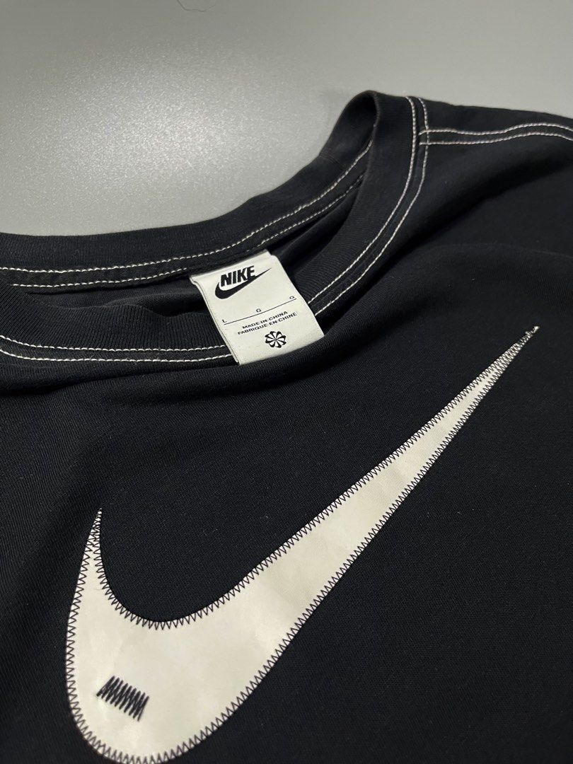 NIKE SWOOSH CONTRA-STITCH (Category: Activewear) located in Manila. Submitted by s4intk (Listing ID 1467363951, Image 3). Description: NIKE SWOOSH CONTRA-STITCH SHIRT 23 x 27.