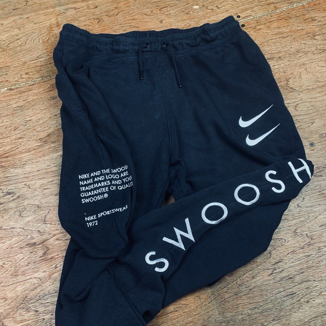 NIKE SWOOSH JOGGER PANTS (Category: Joggers) located in Cavite. Submitted by block4597 (Listing ID 1467583137, Image 3). Description: ❇️ NIKE SWOOSH JOGGER PANTS 📍SIZE - LARGE 33/37 📍COLOR RATE - 8.5/10 📍CONDITION - GOOD 📍DECLARE AUTHENTIC.
