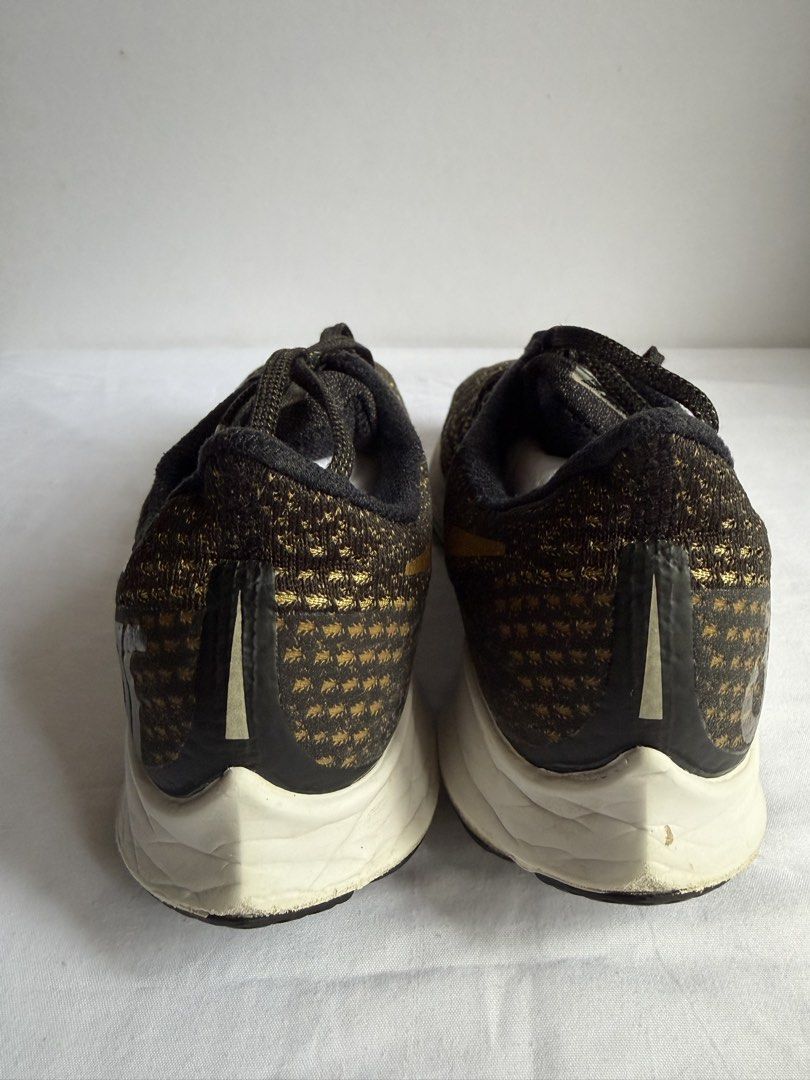 NIKE TRAINING SNEAKERS WOMEN SIZE-9 (Category: Sneakers) located in Las Pinas. Submitted by tgbtg_scjshop (Listing ID 1467368572, Image 3). Description: Black-gold Mop:g-cash Ship via lalamove .