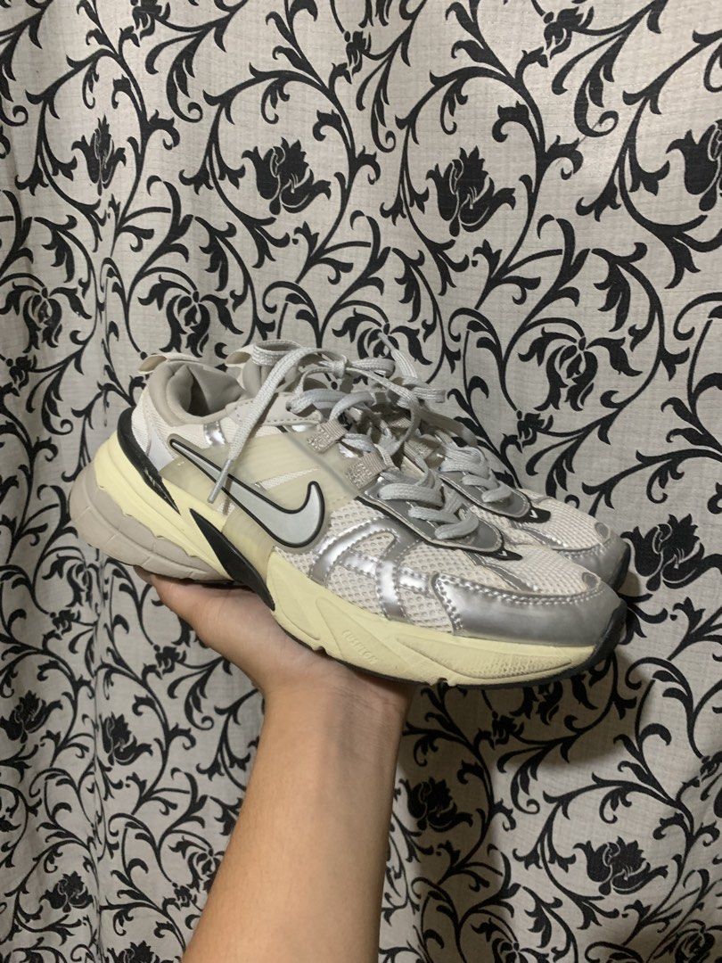 Nike V2K Run Silver Metallic Summit White Shoes (Category: Sneakers) located in Molave. Submitted by mattjalamanadoromal323 (Listing ID 1467523086, Image 1). Description: - Model: Nike V2K Run - Colorway: Metallic Silver and Summit White - Style: Chunky midsole, breathable mesh upper with synthetic overlays, and signature Swoosh branding - Condition: Worn a few times, soles have minor dirt from normal outdoor walking - Features: Super comfortable