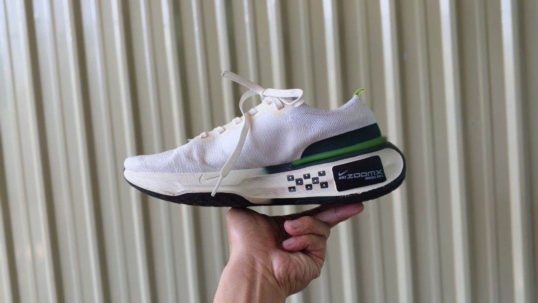 NIKE ZOOM X INVINCIBLE RUN FLYKNIT (Category: Sneakers) located in Davao. Submitted by jahvyen (Listing ID 1467396590, Image 3). Description: FOR SALE: NIKE ZOOM X INVINCIBLE RUN FLYKNIT US 7/EUR 38/CM 24 EXCELLENT CONDITION LOCATION: TORIL, DAVAO CITY..