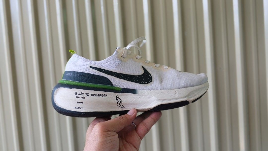 NIKE ZOOM X INVINCIBLE RUN FLYKNIT (Category: Sneakers) located in Davao. Submitted by jahvyen (Listing ID 1467396590, Image 2). Description: FOR SALE: NIKE ZOOM X INVINCIBLE RUN FLYKNIT US 7/EUR 38/CM 24 EXCELLENT CONDITION LOCATION: TORIL, DAVAO CITY..