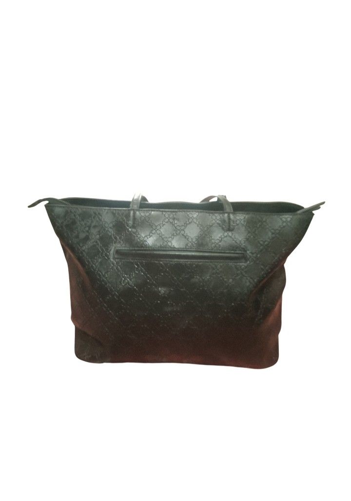NINE WEST TOTE BAG (Category: Luxury Bags & Wallets) located in Cavite. Submitted by xjune8x (Listing ID 1467396059, Image 3). Description: nine west.