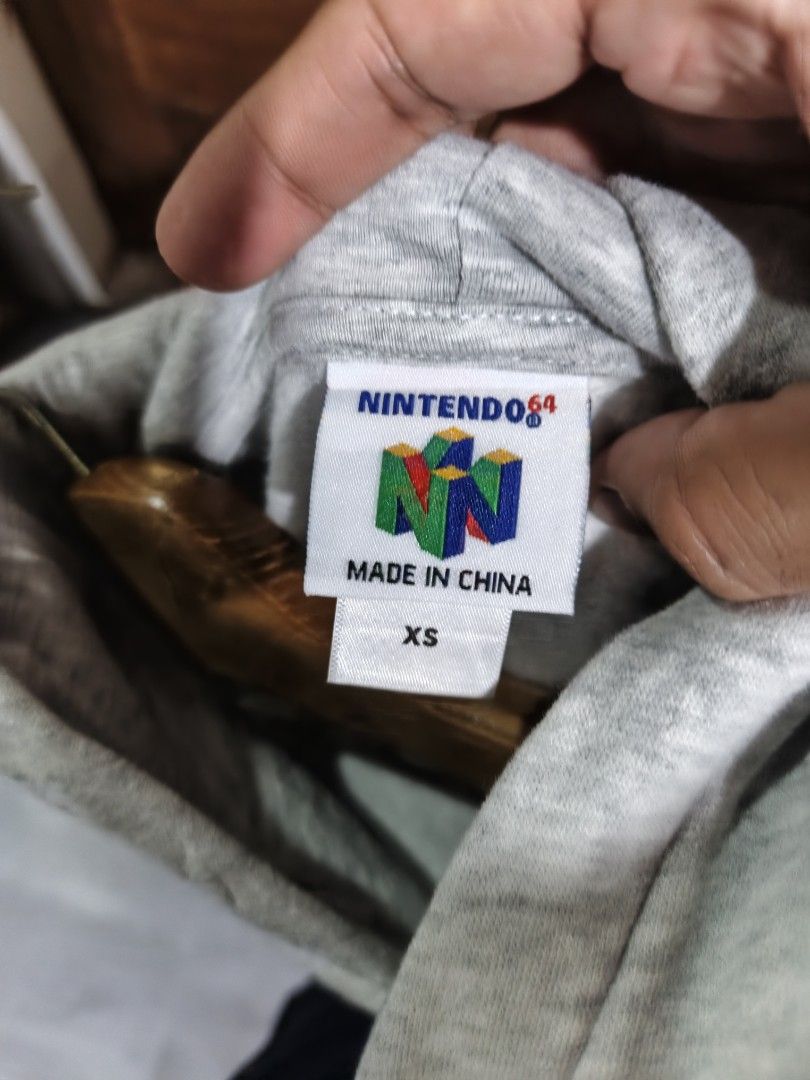 NINTENDO HOODIE (Category: Activewear) located in Tagum. Submitted by danelle_closet1106 (Listing ID 1467508400, Image 3). Description: EXCELLENT SIZE:MEDIUM BESTFIT WASH NA READY TO USE.