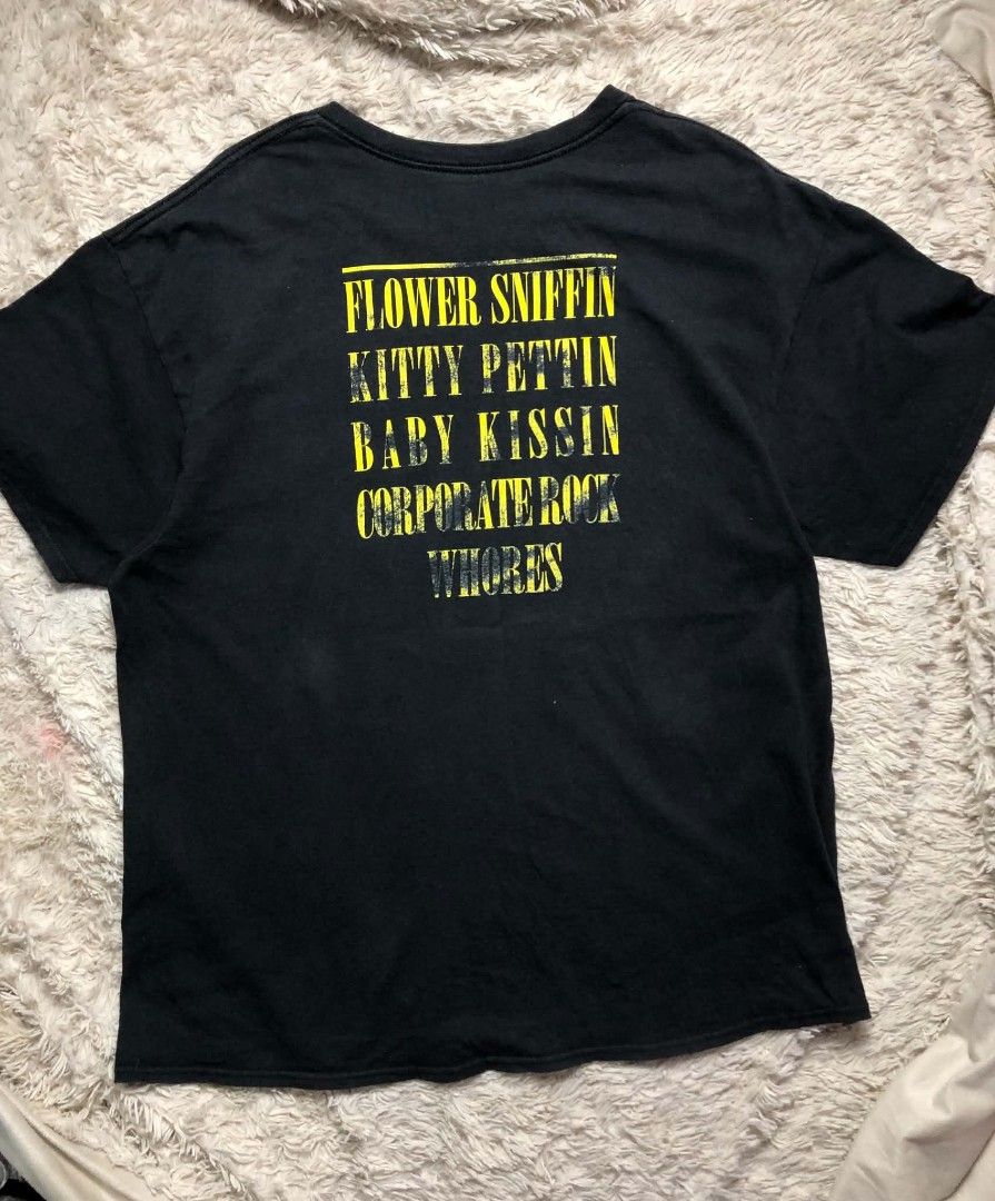 Nirvana Nevermind smiley album Reprint 2016 (Category: Tshirts & Polo Shirts ) located in Manila. Submitted by truecat.00a53a (Listing ID 1467374657, Image 2). Description: size large cut white tag dated 2016 with iconic back hit issue need wash hairline crack.