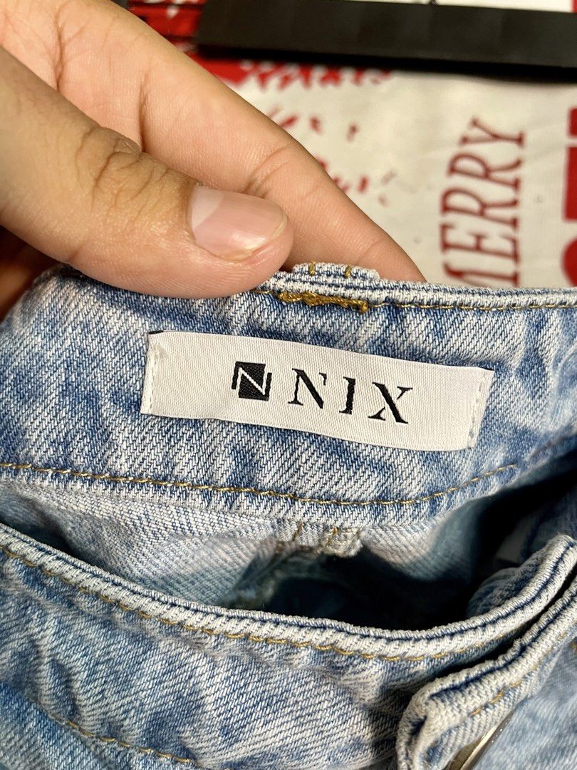 NIX JORTS (Category: Shorts) located in Davao. Submitted by the_rare_hustla (Listing ID 1467377296, Image 3). Description: NIX Issue None Need Wash Only Color rate 10/10 Width - 30 Length - 22 Size M on tag Dm If Interested!.