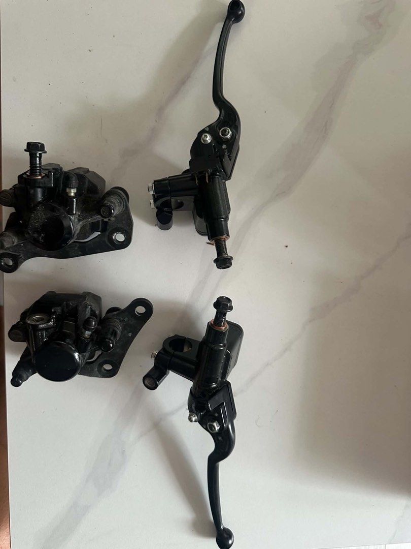 NMAX TECHMAX stock brake master & caliper (Category: Body Parts and Accessories) located in Rizal. Submitted by lovebugsspreloved (Listing ID 1467415789, Image 2). Description: 1200km lang tinakbo.