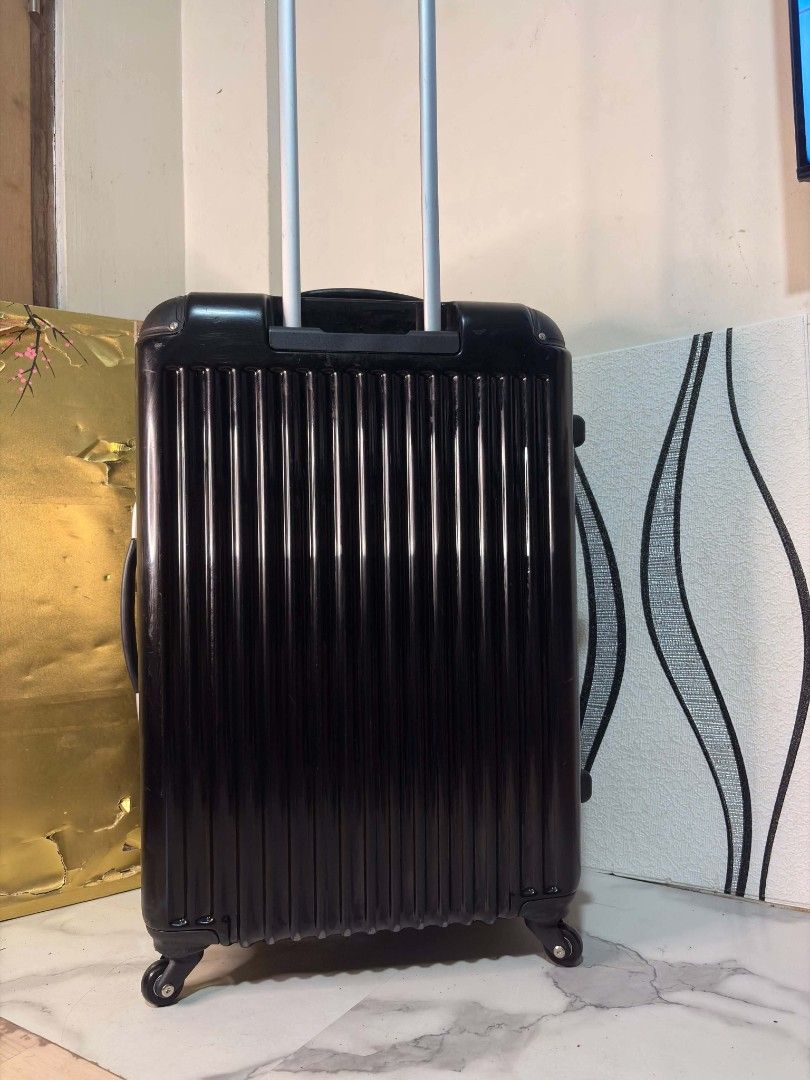 No Brand (Category: Luggage) located in Manila. Submitted by jzjapansurplus (Listing ID 1467413500, Image 3). Description: 🇯🇵IMPORTED FROM JAPAN NO BRAND LARGE SIZE LUGGAGE🇯🇵 🎯 TSA APPROVED KEY LOCK 🎯 EXPANDABLE 🎯 PUSH HANDLE TROLLEY 🎯 SMOOTH 360 WHEELS ROTATION 🎯 TOP AND SIDE HANDLE CARRY 🎯 DURABLE CASE 🎯 WIDE SPACE CAPACITY NO ISSUE.. MINIMAL MARK OF USAGE ONLY‼️.