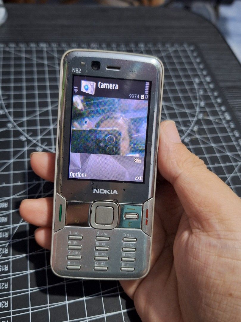 Nokia N82 Classic (Category: Early Generation Mobile Phones) located in Manila. Submitted by chingantigo (Listing ID 1467599324, Image 3). Description: OLD SCHOOL NOKIA N82 CLASSIC ACTUAL PHOTO POSTED, ALL KEYS WORKING, ALL FUNCTIONAL WELL, ONLY ISSUE BACK CAMERA NAG LOLOKO, NAPALITAN KC NEW HOUSING NYA, NEED LANG HIGPITAN, FRONT CAMERA WORKING, STILL PRESENTABLE, WHAT YOU SEE, WHAT YOU GET.. 📌 PLEASE READ BEFORE INQUIRING • This unit is priced 