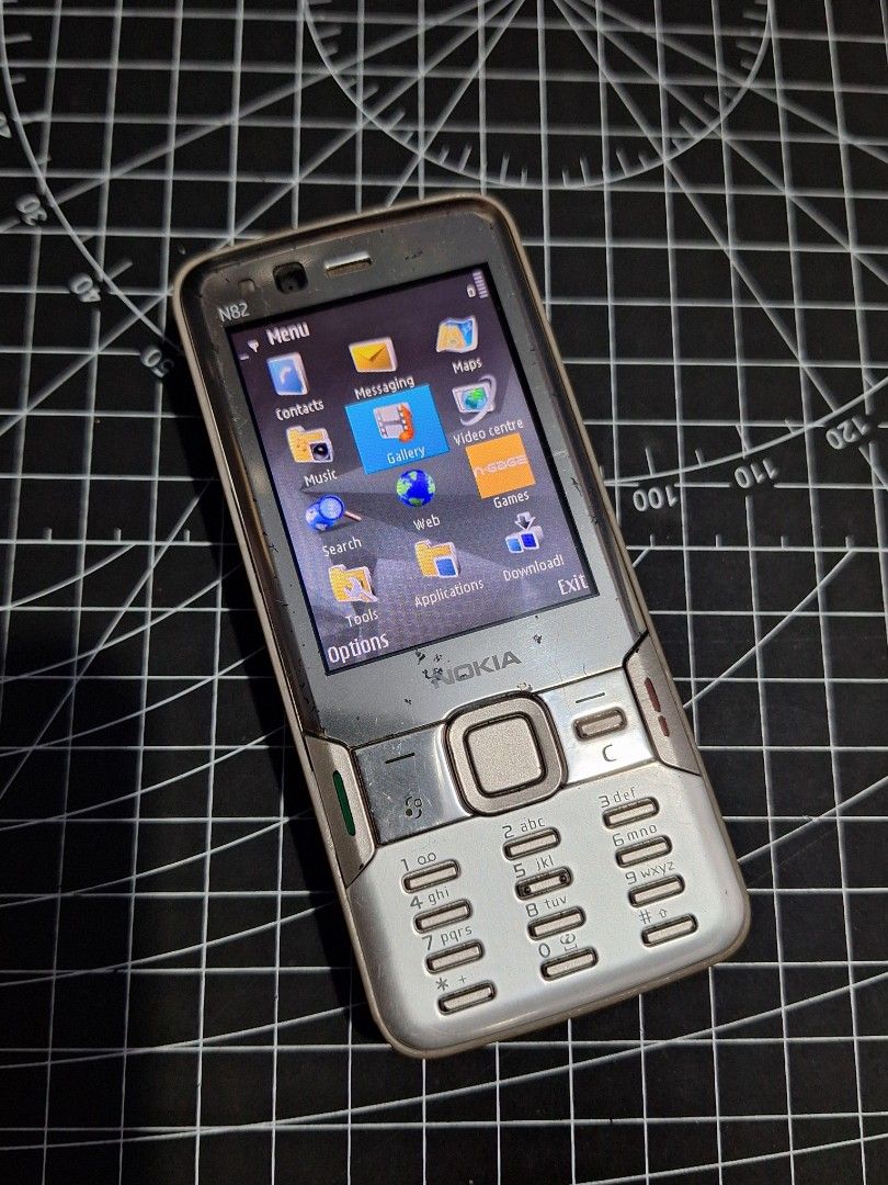 Nokia N82 Classic (Category: Early Generation Mobile Phones) located in Manila. Submitted by chingantigo (Listing ID 1467599324, Image 2). Description: OLD SCHOOL NOKIA N82 CLASSIC ACTUAL PHOTO POSTED, ALL KEYS WORKING, ALL FUNCTIONAL WELL, ONLY ISSUE BACK CAMERA NAG LOLOKO, NAPALITAN KC NEW HOUSING NYA, NEED LANG HIGPITAN, FRONT CAMERA WORKING, STILL PRESENTABLE, WHAT YOU SEE, WHAT YOU GET.. 📌 PLEASE READ BEFORE INQUIRING • This unit is priced 
