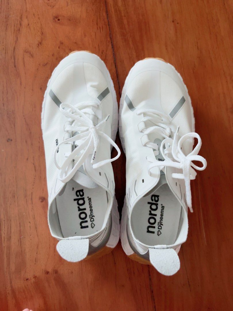 Norda with Dyneema and Vibram (Category: Sneakers) located in Muntinlupa City. Submitted by candyco77 (Listing ID 1467440679, Image 2). Description: NORDA WITH DYNEEMA & VIBRAM Size: US 10.5 Color: White gum Condition: Very very good hardly used Price: P9,500.