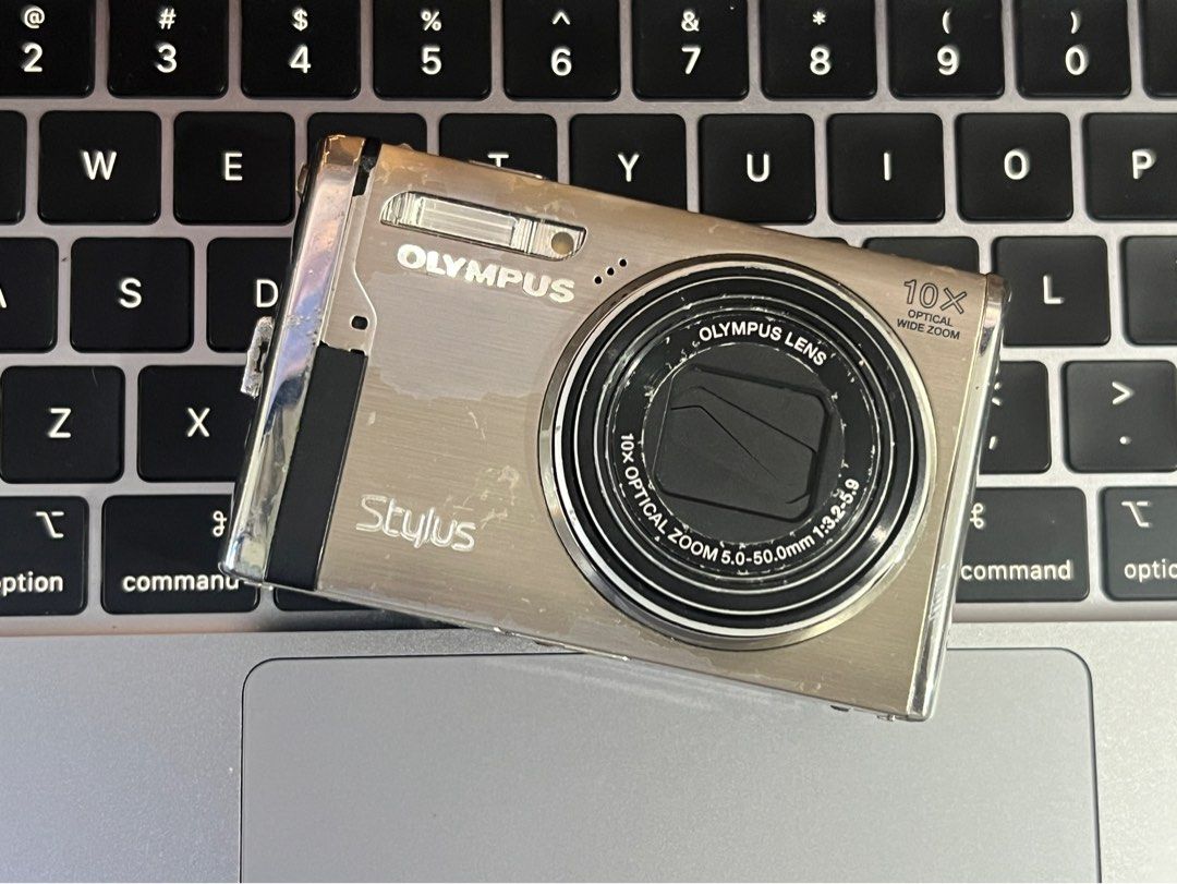 Olympus Stylus Digital Camera (Category: Cameras) located in Subic. Submitted by collectorshaven111 (Listing ID 1467375957, Image 1). Description: Olympus Digital Camera Stylus Untested, No battery As is, No sample pics MOP : GCASH only MOD: J&T EXPRESS only WILL BE SHIPPED AFTER PAYMENT only Dm!.