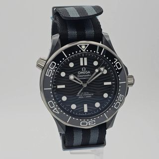（分類：）位於 。 由 watch.gen 提交（商品編號 1467408443，圖片 1）。簡介： 。