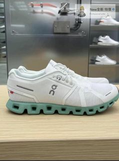 （分類：）位於 。 由 sneakerssssssssssss 提交（商品編號 1467487011，圖片 1）。簡介： 。