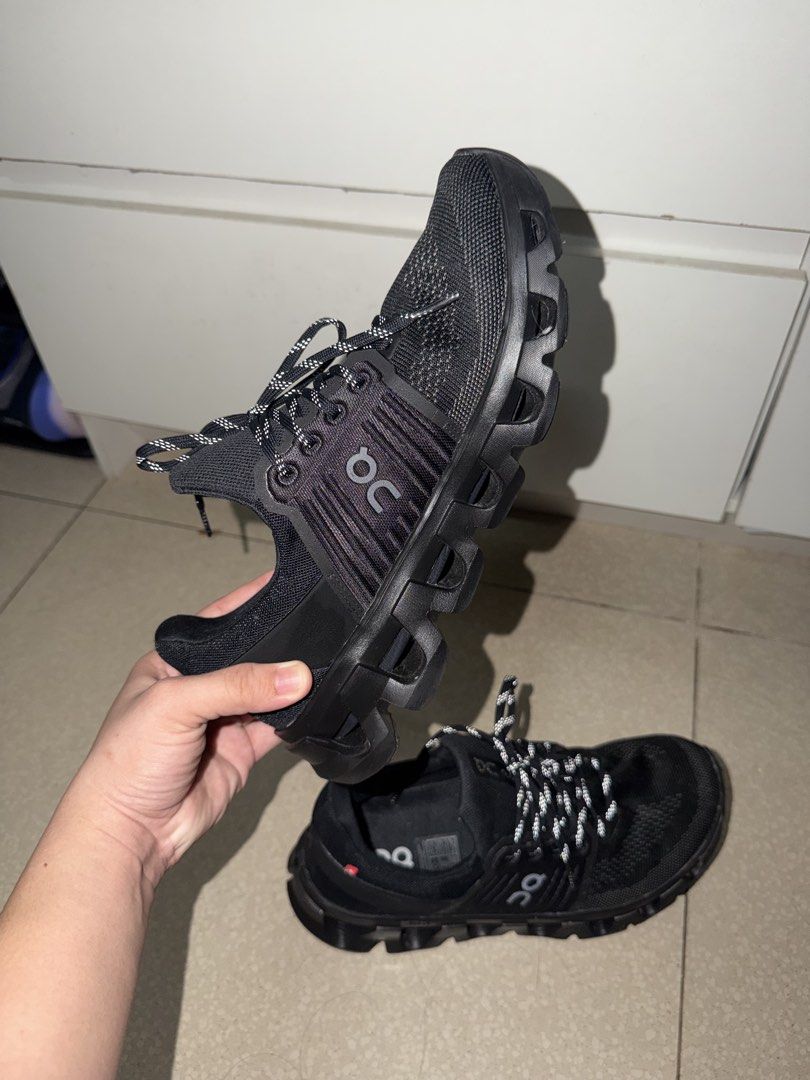 On Cloudmonster Black Running Shoes (Category: Sneakers) located in Manila. Submitted by circaprima (Listing ID 1467541149, Image 3). Description: - Brand/Model: On Cloudmonster Running Shoes - Colorway: Triple Black - Cushioning: Signature chunky CloudTec sole setup for maximum comfort - Upper: Breathable mesh with stylish patterned laces and reflective details - Special Feature: Subtle Swiss flag detail on the heel collar - Condition: Clean ove