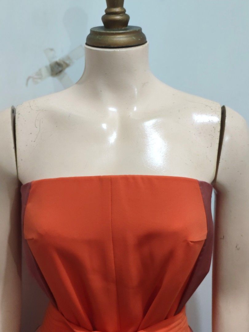 Orange Jumpsuit (Category: Jumpsuits) located in Manila. Submitted by deleonhann57311 (Listing ID 1467422162, Image 3). Description: small to semi medium Italian brand fabric with belt.