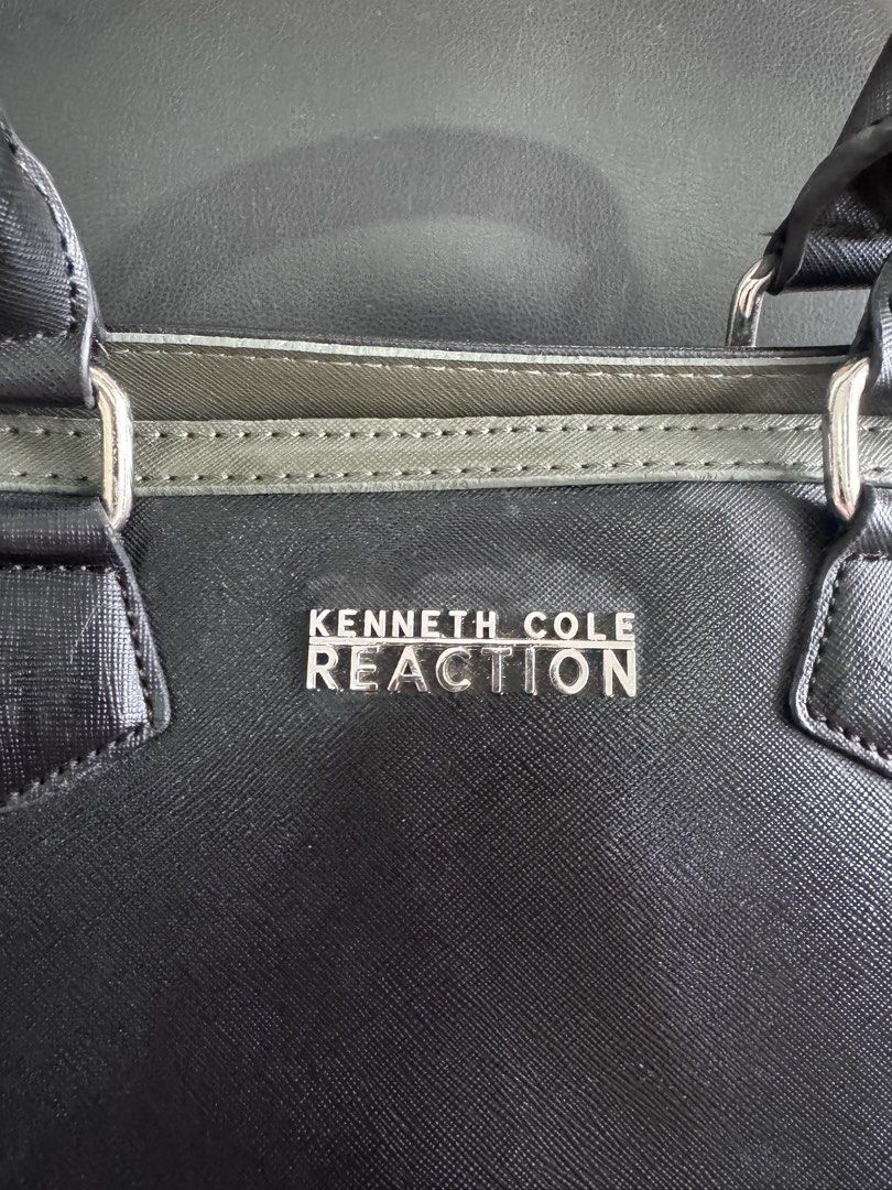 ORIGINAL - Kenneth Cole Reaction Satchel (Category: Tote Bags) located in Paranaque City. Submitted by happymommy2828 (Listing ID 1467403590, Image 3). Description: Original Kenneth Cole Reaction Satchel - Black center with army green trim and off-white side panels - Used twice and was only stored in the closet.