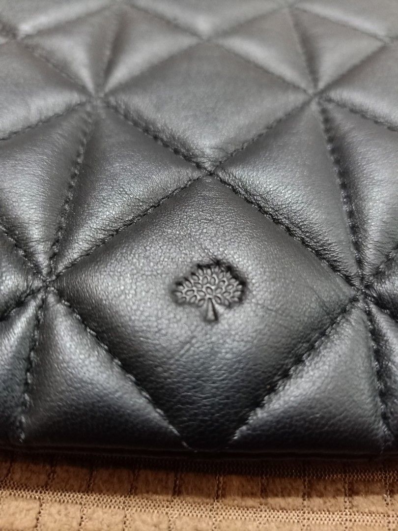 Original mulberry small leather pouch wallet (Category: Clutches) located in Binmaley. Submitted by fashionluxury058 (Listing ID 1467369013, Image 2). Description: original mulberry leather small pouch wallet in very good condition size: small width: 8.5 inches length: 6 inches genuine leather color black.