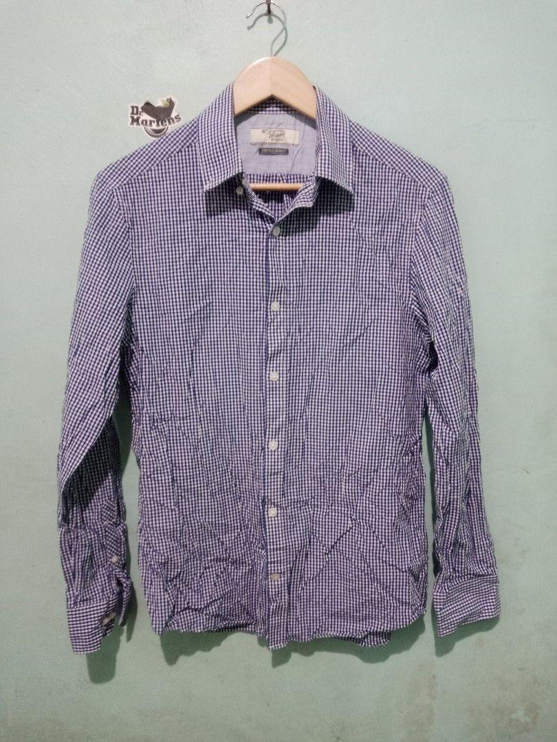 Original Penguin Button Up Long sleeve Polo. (Category: Formal Shirts) located in Dasmarinas. Submitted by francoprancisco (Listing ID 1467437427, Image 1). Description: Original Penguin Button Up Long sleeve Polo. Small 19.5x 27 Heritage Slim fit. as new cond. 580 plus sfee Cavite loc..