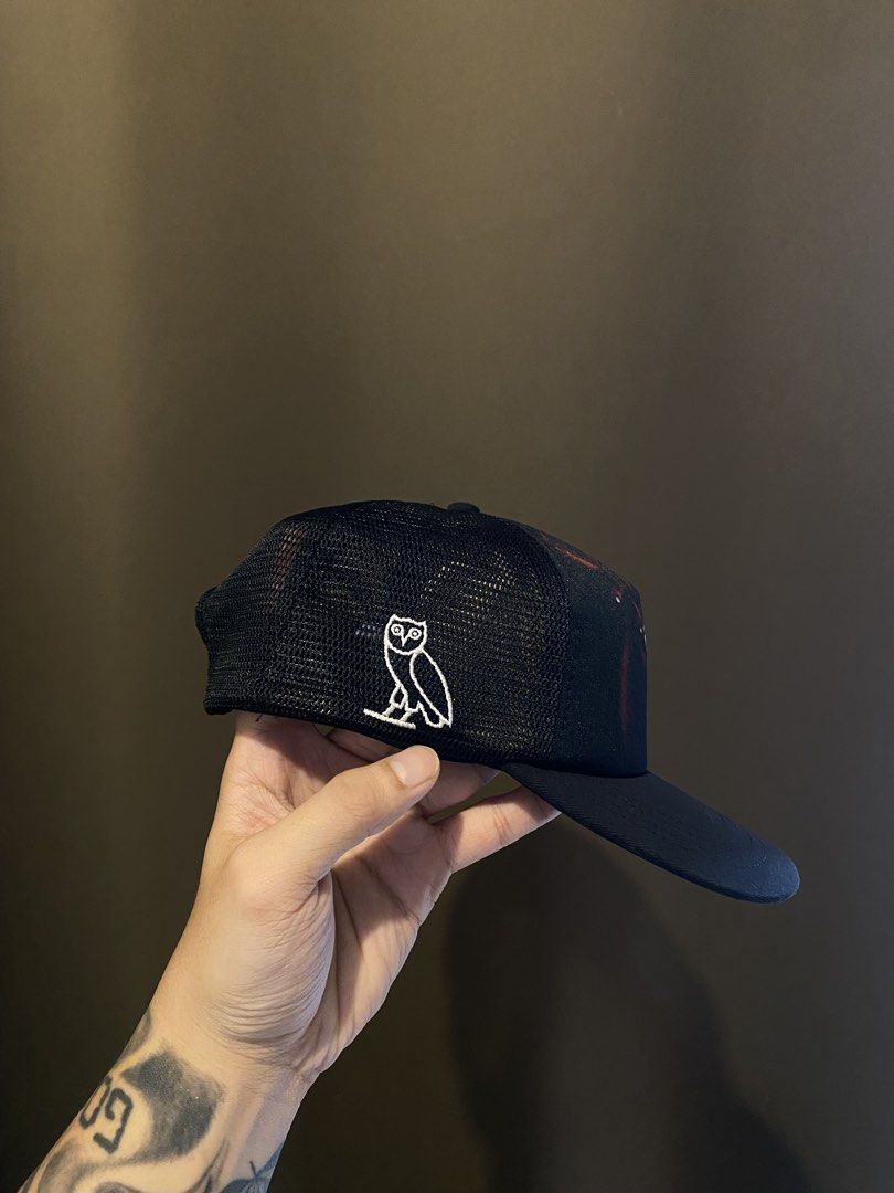 OVO x Looney Tunes (Category: Caps & Hats) located in Manila. Submitted by kiddrevoo (Listing ID 1467534523, Image 2). Description: October’s Very Own (OVO) x Looney Tunes Gossamer Trucker Hat. Snapback 100% Complete tags .
