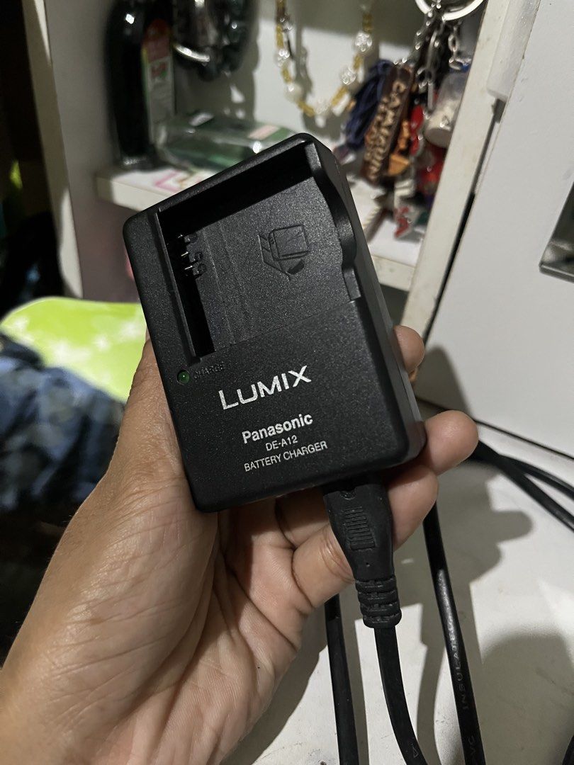 Panasonic lumix digicam charger (Category: Batteries & Chargers) located in Cebu City. Submitted by luv.vintage (Listing ID 1467544823, Image 2). Description: saglit lang po nagamit since sold na din yung camera.