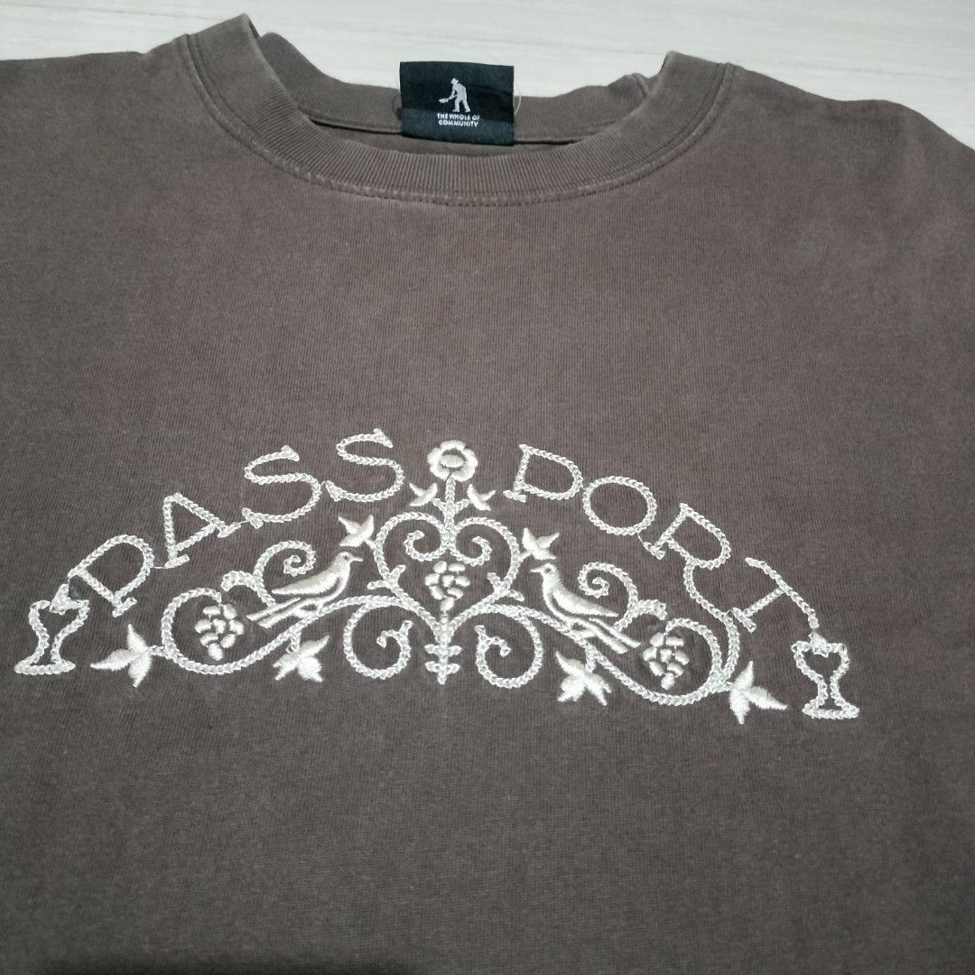 PASS-PORT SKATEBOARD SHIRT (Category: Tshirts & Polo Shirts ) located in Sariaya. Submitted by social_animalz (Listing ID 1467520981, Image 2). Description: 20.5 x 28 embroidered design parang may discoloration dahil may darker parts sa hem and sleeves shipping fee is not included.