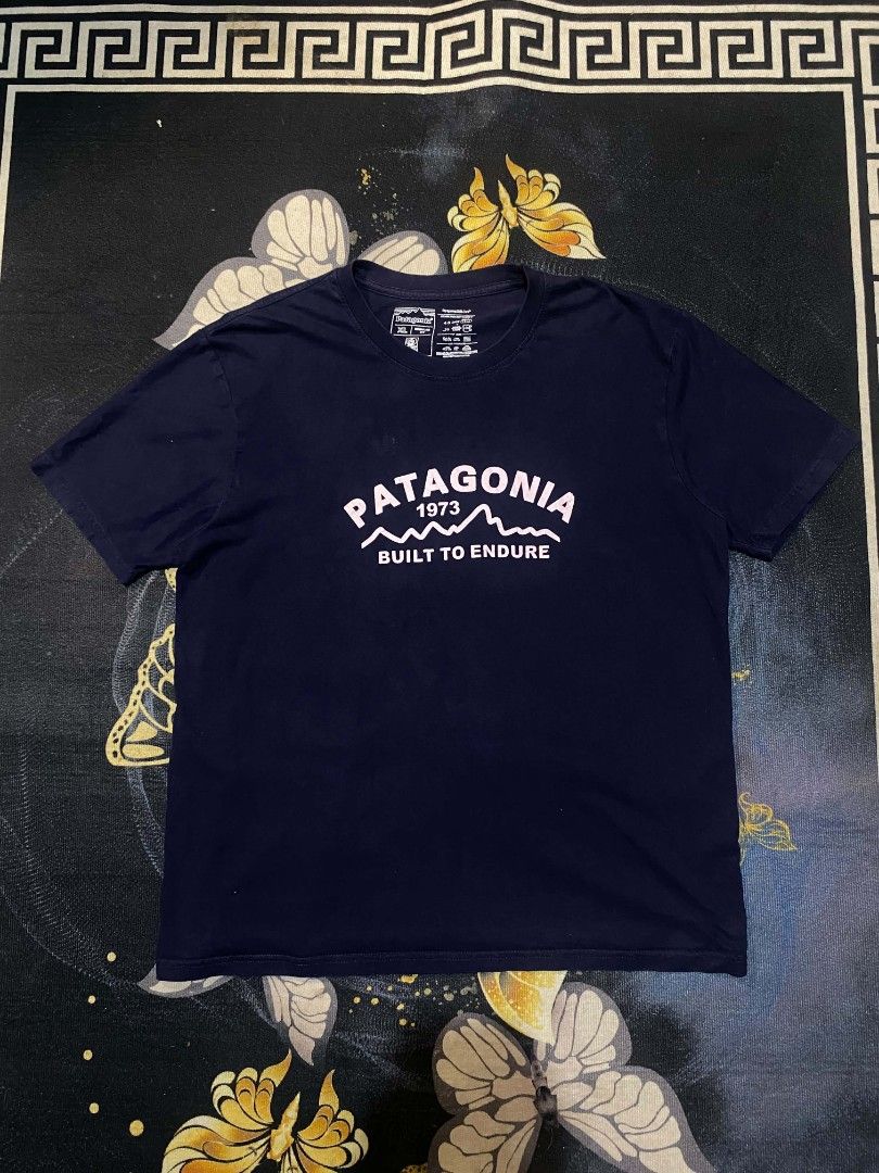 PATAGONIA SHIRT (Category: Tshirts & Polo Shirts ) located in Quezon City. Submitted by thrift.sta (Listing ID 1467456465, Image 1). Description: excellent condition no issue 28x22 600+shipping fee.