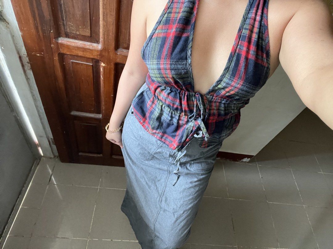 Pattern y2k Top (Category: Others Tops) located in Dagupan City. Submitted by whimsyluns (Listing ID 1467426893, Image 2). Description: Cut Tag ⭐️ small to medium ⭐️ backless ⭐️self tie at the back.