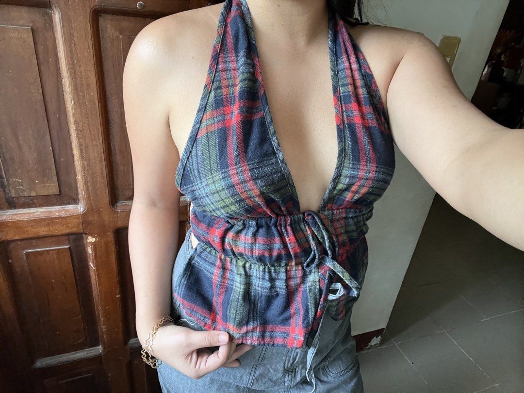 Pattern y2k Top (Category: Others Tops) located in Dagupan City. Submitted by whimsyluns (Listing ID 1467426893, Image 1). Description: Cut Tag ⭐️ small to medium ⭐️ backless ⭐️self tie at the back.