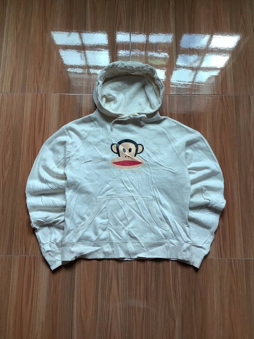 Paul Frank Hoodie 2006 (Category: Coats, Jackets and Outerwear) located in Canaman. Submitted by stayhypethrifted (Listing ID 1467482732, Image 1). Description: .