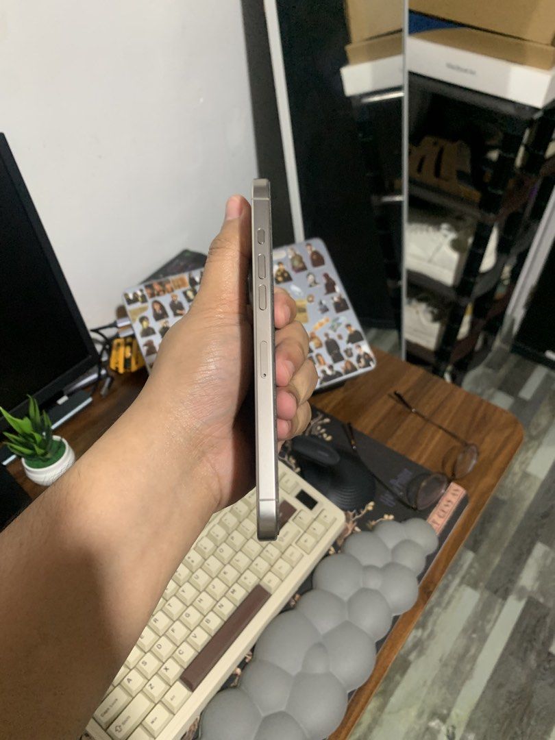 Personal Use phone (Category: iPhone 16 Series) located in Manila. Submitted by nicolaicay73233 (Listing ID 1467590145, Image 3). Description: Item has a tempered glass on pic. Screen is in good condition. No replacement occurred to any parts. NTC local variants No sim restriction Box included.Same IMEI Rfs: Upgrading to 18 pro max (pre-ordered).