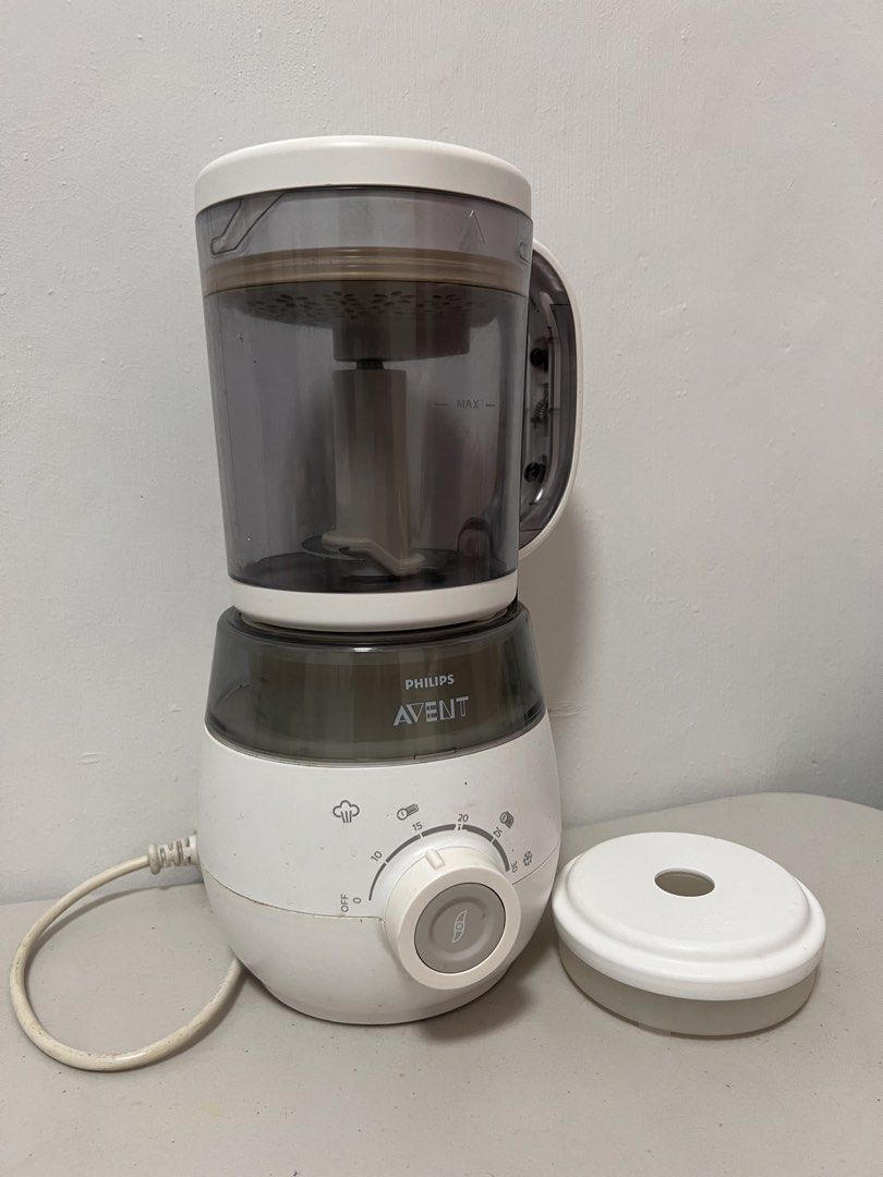 Philips Avent 4-in-1 Food Steamer and Processor (Category: Weaning & Toddler Feeding) located in Marikina City. Submitted by adorablekim (Listing ID 1467392019, Image 2). Description: - LAST PRICE ❗️❗️ - Decluttering - All in good condition - no issue and working - no box (can include spatula but has carrot stains) - original price ₱20k+.