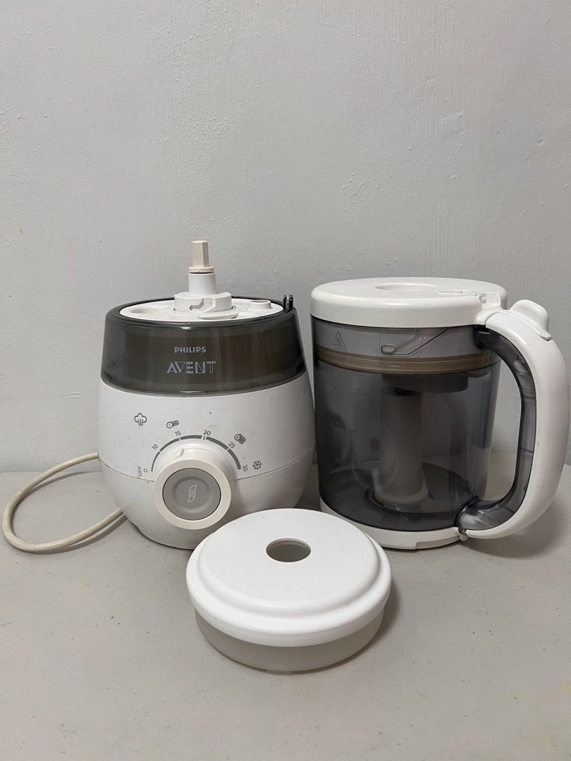 Philips Avent 4-in-1 Food Steamer and Processor (Category: Weaning & Toddler Feeding) located in Marikina City. Submitted by adorablekim (Listing ID 1467392019, Image 3). Description: - LAST PRICE ❗️❗️ - Decluttering - All in good condition - no issue and working - no box (can include spatula but has carrot stains) - original price ₱20k+.
