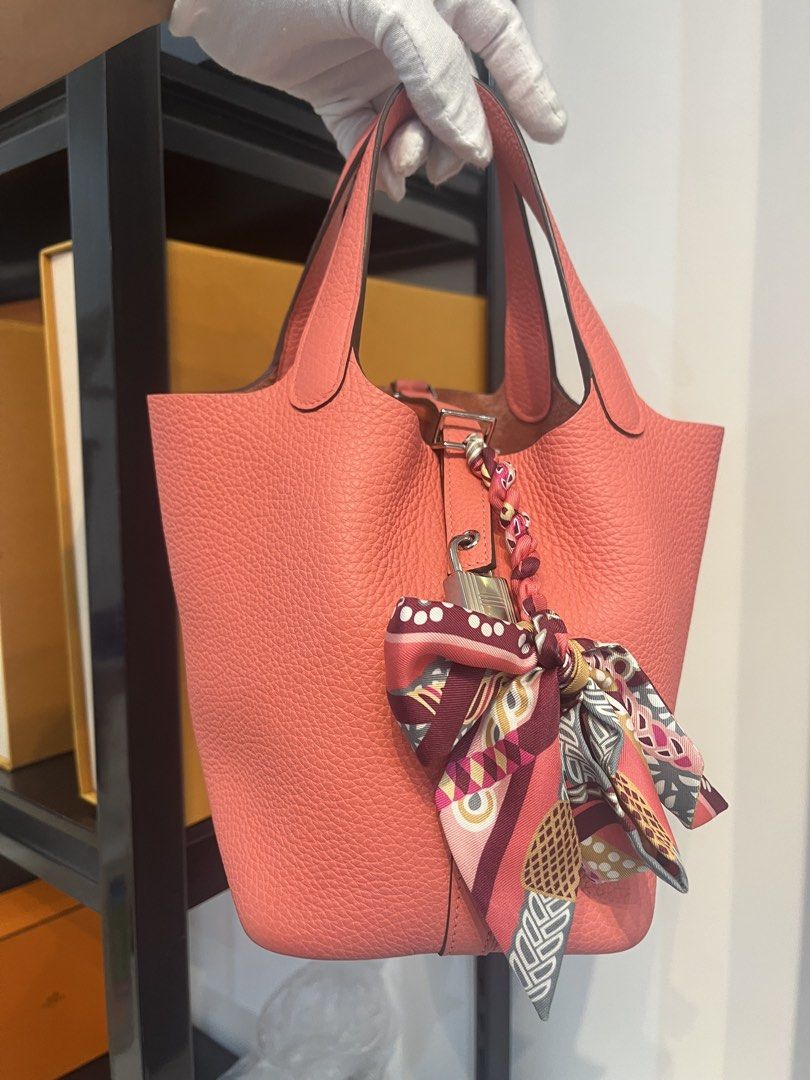 PICOTIN (Category: Luxury Bags & Wallets) located in Muntinlupa City. Submitted by iliazbagasm (Listing ID 1467417509, Image 3). Description: Bag only, with provided dustbag .