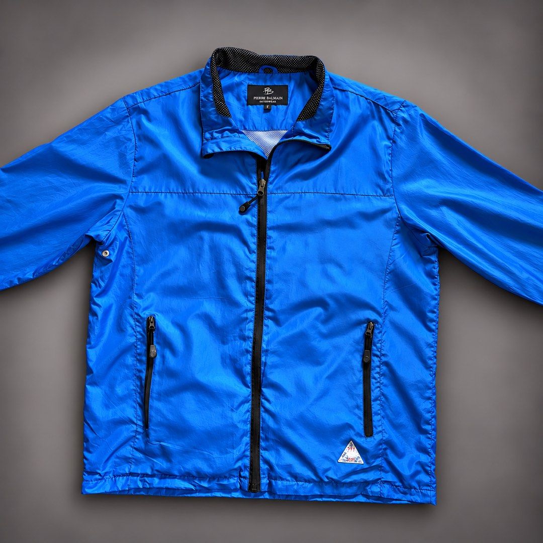 PIERRE BALMAIN WINDBREAKER JACKET (WOMEN) (Category: Coats, Jackets and Outerwear) located in Taguig. Submitted by clarrk95 (Listing ID 1467468784, Image 2). Description: Pierre Balmain Windbreaker Jacket (Women) Size: no size tag Length: 26inches Width: 22inches Sleeve: 17.5inches PRICE: ₱500 ONLY! FLAW/S: minor stain ✅ very good condition ✅ add shipping fee ✅ ignoring LP inquiry Shipping: Lalamove | J&T | LBC Location: Taguig📍 Payment: Gcash |