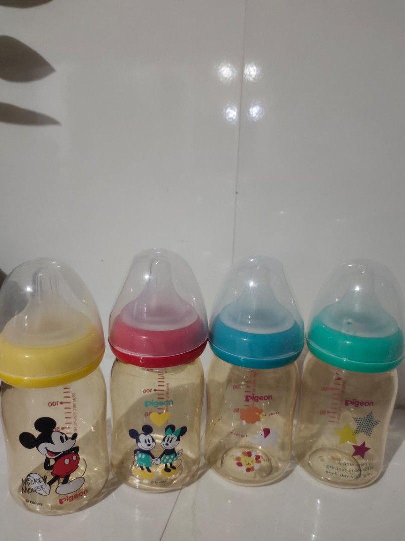 Pigeon Feeding bottles (Category: Breastfeeding & Bottle Feeding) located in Aliaga. Submitted by kmapparel (Listing ID 1467423661, Image 2). Description: .