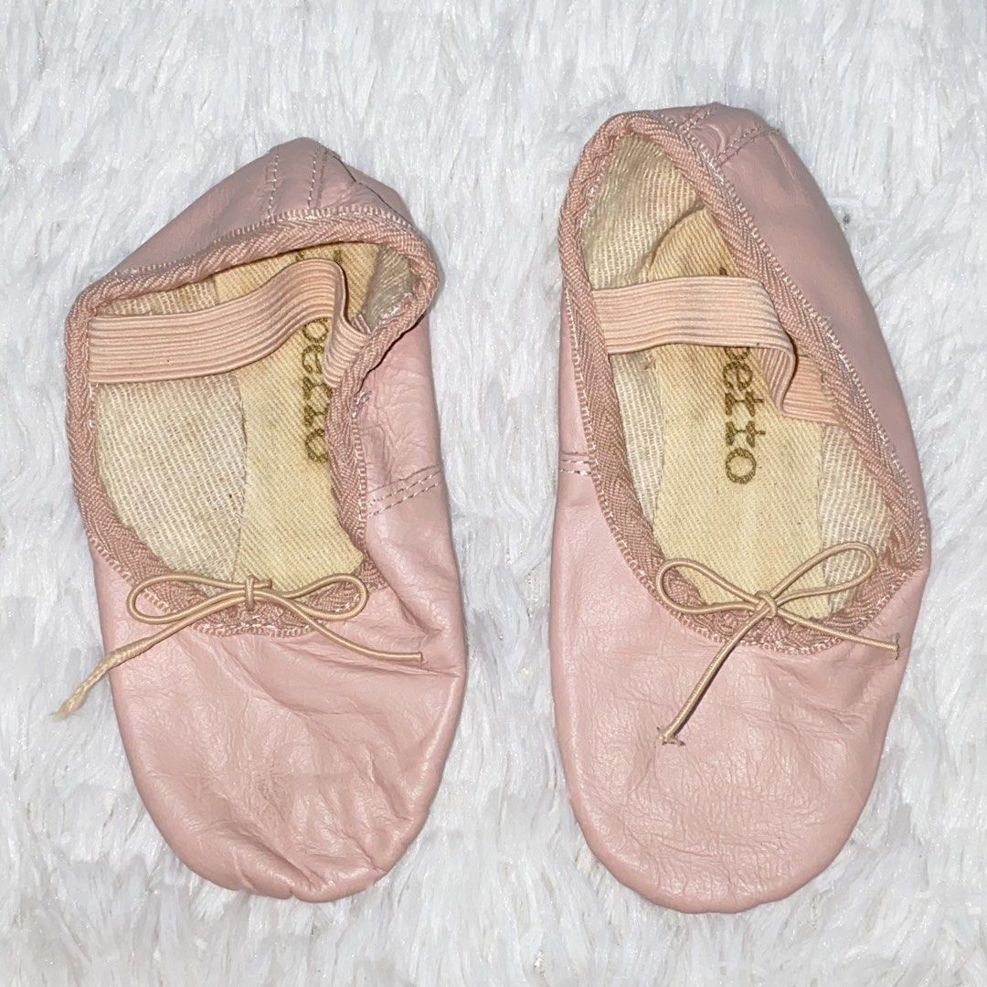 Pink Iepetto (Category: Babies & Kids Fashion) located in Bulacan. Submitted by jexmd (Listing ID 1467409790, Image 1). Description: .