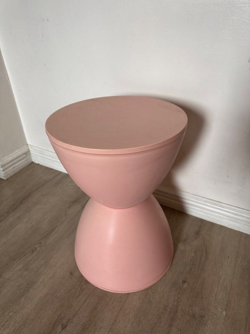 Pink Mini Stool/Side table (Category: Other Home Furniture) located in Paranaque City. Submitted by closetanghelita (Listing ID 1467461929, Image 1). Description: Pink Mini Stool/Side table Material: plastic Size: 44*30*30cm Weight: 2.17kg Bought for 2k plus on the orange app Can ship with lalamove or J&T from Parañaque.